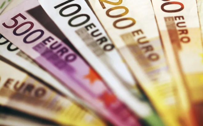 15 Tipps, die dir beim Geld sparen helfen